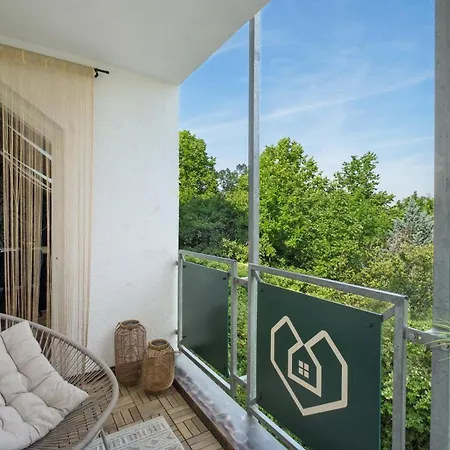 Urban Living By Covo Homes Апартаменты